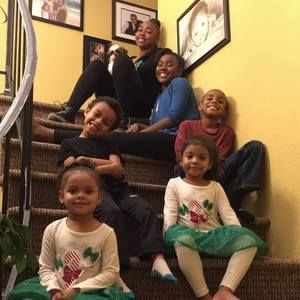 Meet your Posher, Sandra